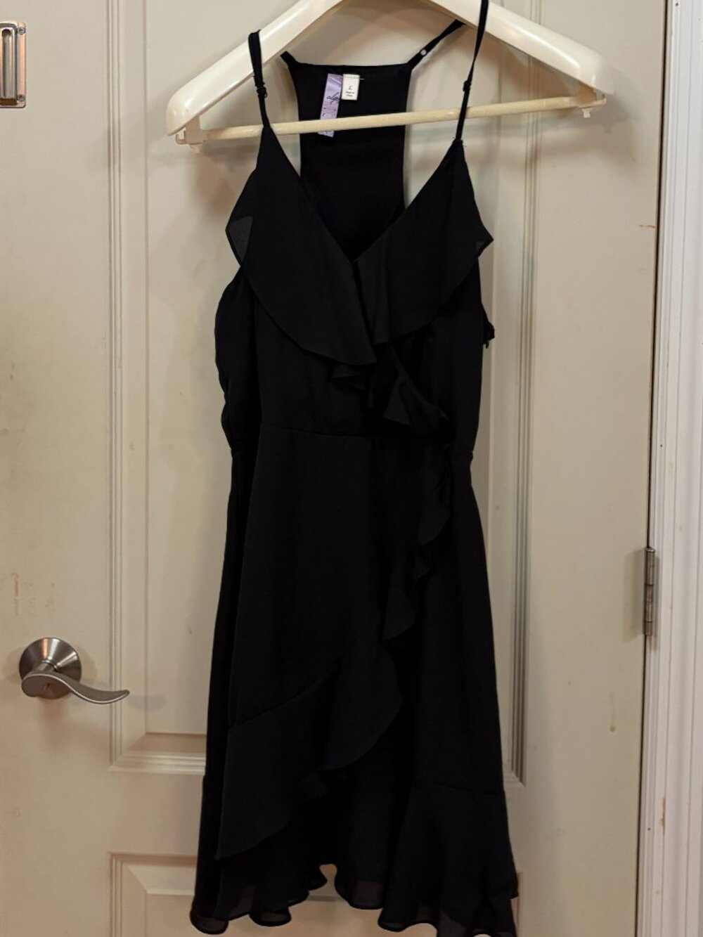 Alya Women's Size L 100% Polyester Spaghetti Strap Ruffle Front Dress. Black.